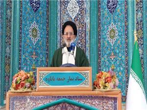 دشمن با عمليات رواني و جنگ رسانهاي، کشور را دچار تشويش ميکند