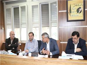 نشست مديران کل اقتصادي و صنعتي استان با رييس دانشگاه مازندران