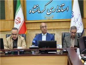 استاندار کرمانشاه بر تسريع صدور پروانههاي ساخت و حمايت از متقاضيان نهضت ملي مسکن تأکيدکرد