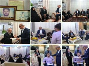 استاندار کرمانشاه: ديدار با خانواده شهدا مايه افتخار و تقويت روحيه خدمتگزاري است