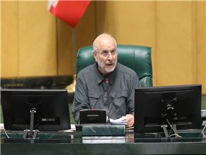 ملت ایران بر سر جزایر سه گانه کوچکترین مماشاتی نمیکند/ طوفانالاقصی جدول محاسبات استکبار جهانی را برهم زد