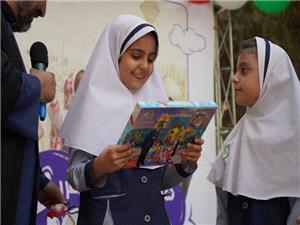 سلسله جشنهاي هفته ملي کودک در بوستان پرستار منطقه 14