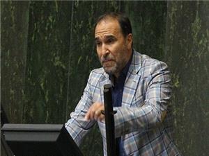 مسئولان از خواب غفلت در حوزه مسکن و آموزش بیدار شوند