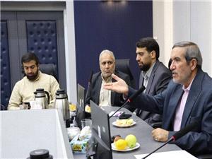 معتمدين محلات چشم و بازوي مديريت شهري هستند