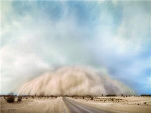 گرد و خاک در غرب و البرز/ تلاطم در آبهای خلیج فارس و خزر