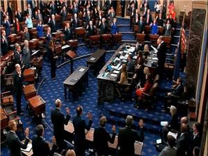 سنای آمریکا برای چهاردهمین بار در توقف تعطیلی دولت شکست خورد