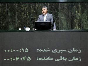 تکاليف در حوزه ساماندهي نظام دارو و تجهيزات محقق نشده است/ عملکرد دولت در جهت افزايش معدل دانشآموزان دوره متوسطه دوم جهت معکوس داشته است