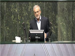 کنترل تورم با تدوین بودجه بدون کسری امکان پذیر میشود/ 10 درصد صرفه جویی منابع باعث ذخیره روزانه 900 هزار بشکه نفت و گاز میشود