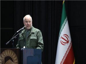 آنطور که باید و شاید به موضوع کتاب و کتابخانهها توجه نشده است