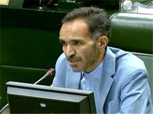 دولت نسبت به تعيين تکليف و تبديل وضعيت نيروهاي شرکتي اقدامات کند