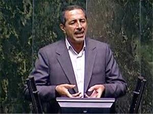 بنزین و گازوئیل باید ملی شود / عدالت اجتماعی با مدیریت هوشمند انرژی محقق میشود