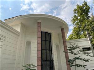 اقدامات گسترده شهرداري منطقه يک براي نوسازي کتابخانه شهيد باهنر