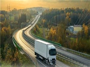 رشد 6 درصدي تردد ناوگان صادراتي و وارداتي از پايانههاي مرزي آذربايجان غربي