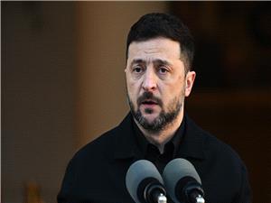 زیلینسکی: مباحثات لندن مثمره.. وخطه جدیده من 20 بندا ستعرض على واشنطن غدا دون توافق حول ملف الأراضی