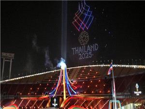 Thailand makes a splash with stunning SEA Games opener