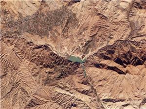 First rain of autumn falls in Iran`s capital, but the drought-ravaged nation needs far more