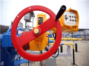 سیارتو: نقل مشغل "السیل الترکی" إلى هنغاریا یجنبنا أی عراقیل مستقبلیه