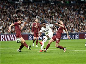 التشکیله الأساسیه لمواجهه ریال مدرید ومانشستر سیتی