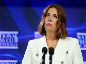 أسترالیا.. وزراء متهمون بإهدار أموال المیزانیه على العطلات العائلیه