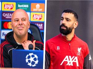 تطور جدید فی أزمه صلاح مع سلوت.. وکوالیس جلسه لیفربول للتهدئه