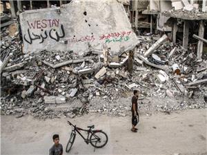 الناطق باسم "الأونروا": إسرائیل تحول غزه إلى مکان غیر صالح للحیاه