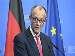 میرتس: السلطات الأمریکیه تصنف الاتحاد الأوروبی بشکل خاطئ کمؤسسه