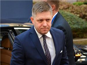 رئیس وزراء سلوفاکیا یتوقع انهیار الاتحاد الأوروبی