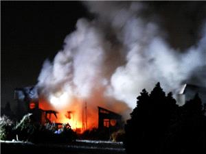 Tsunami advisory issued after 6.7-M earthquake strikes off northern Japan