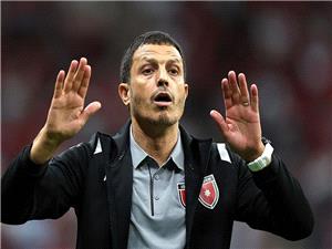 "بین الصداقه والتنافس".. مدرب الأردن یخوض موقعه السعودیه محروما من الأسلحه الهجومیه الرئیسیه