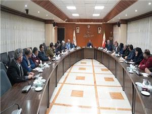 نشست مشترک استاندار آذربايجانغربي با اعضاي شوراي اسلامي استان