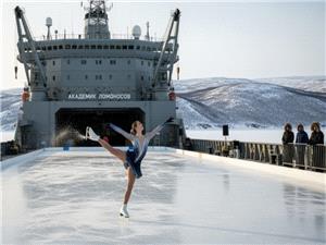 "ملکه الجلید الروسیه" تدخل التاریخ بعرض على المحطه النوویه العائمه الوحیده فی العالم