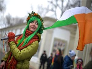 Euractiv: إیرلندا تدرس الانضمام إلى الناتو بعد ظهور درونات مجهوله فی أجوائها