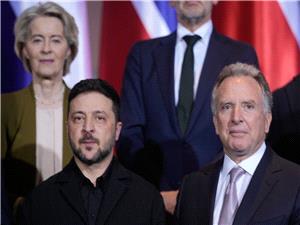 مسؤولون أمریکیون: تسویه نحو 90% من الخلافات بشأن اتفاق سلام فی أوکرانیا