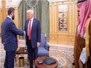 ترامب یدافع عن الشرع بعد هجوم أودى بحیاه 3 أمریکیین فی تدمر