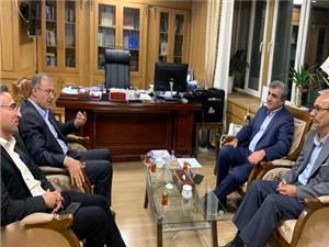 معوقه کارگران ایزوایکو بزودی واریز میشود/رفع مشکلات درمانی کارگران هرمزگان در دستور کار تأمین اجتماعی