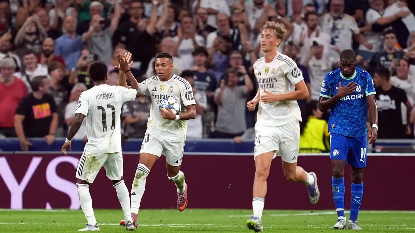 امباپه با رکورد ون نیستلروی در لیگ قهرمانان اروپا برابری کرد