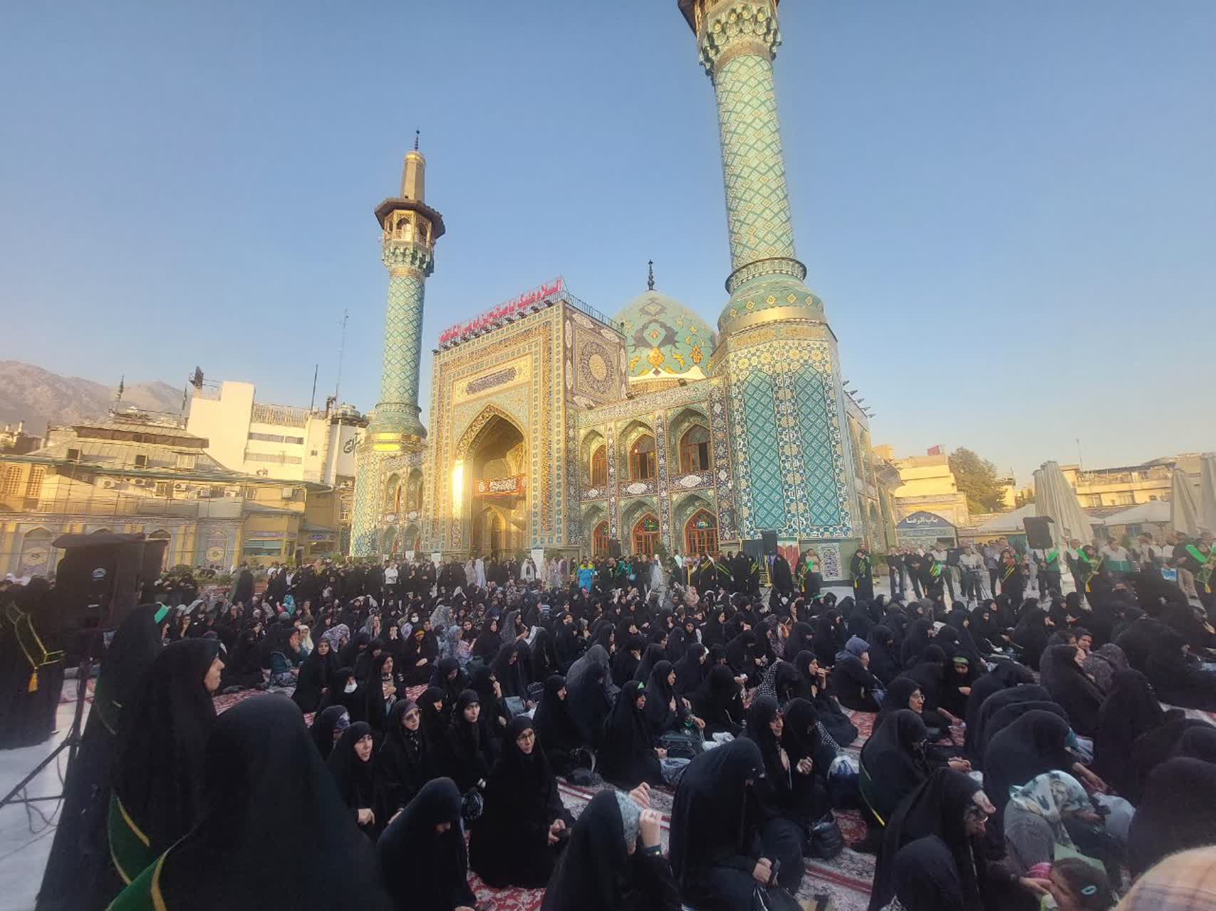 اجتماع باشکوه بانوان عزادار «در پناه نور» در امامزاده صالح(ع) تجریش برگزار شد+تصاویر- بخش سوم