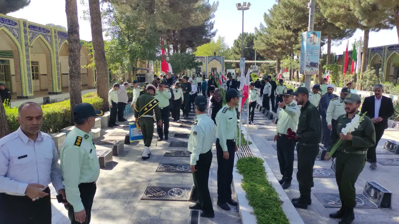 غبار روبي وعطر افشاني گلزار شهداي بهشت فضل نيشابور