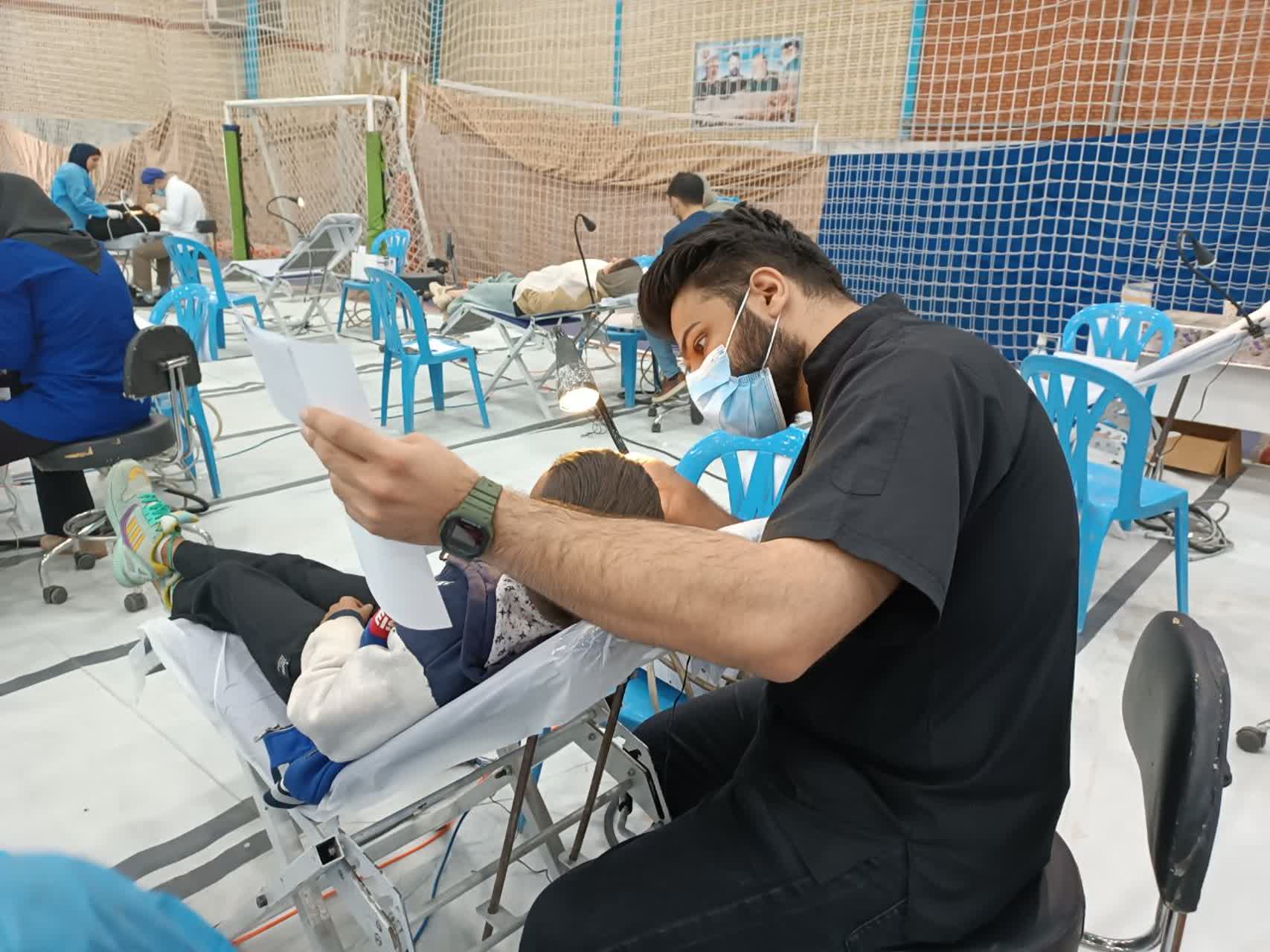 ارائه 3250  خدمت دندان‌پزشکي به مددجويان و ساير اقشار نيازمند در نيشابور