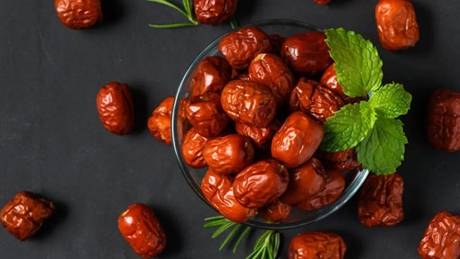 کاشت عناب در اراضي کم‌بازده، گامي مؤثر در مديريت مصرف آب و افزايش درآمد باغداران