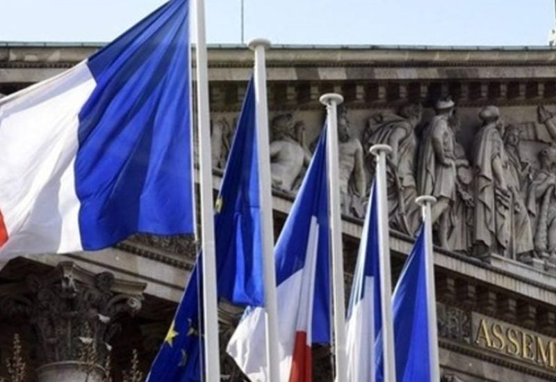 فرانسه 10 نفر را به دلیل اظهار نظر در مورد هویت جنسیتی همسر رئیس جمهور تحت پیگرد قانونی قرار داد