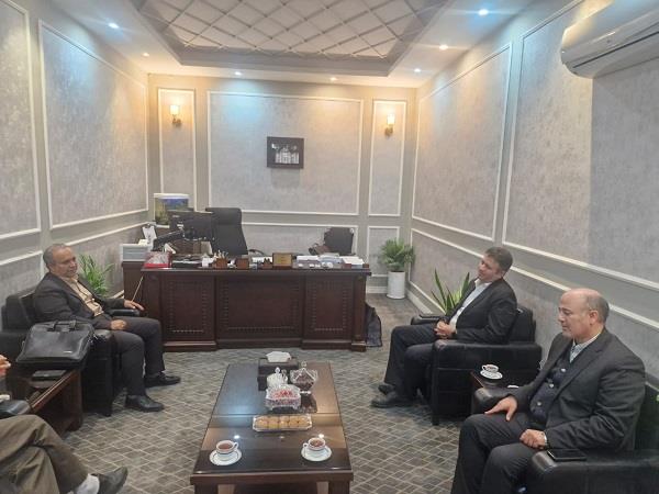 تفاهم براي توسعه همکاري‌هاي مالي در بخش آب و فاضلاب آذربايجان شرقي