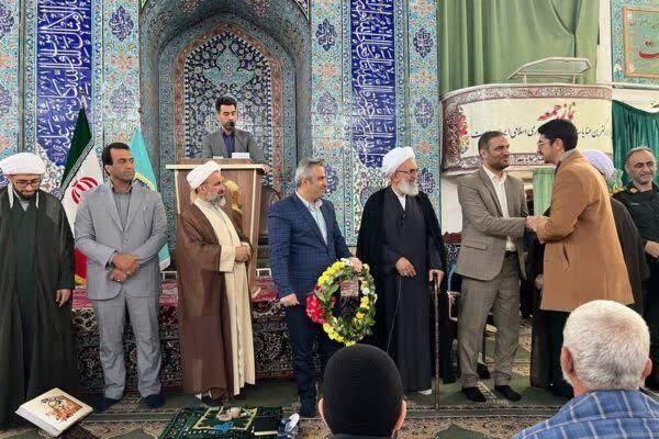 تجليل از نخبه‌هاي قرآني مازندران در قائم‌شهر