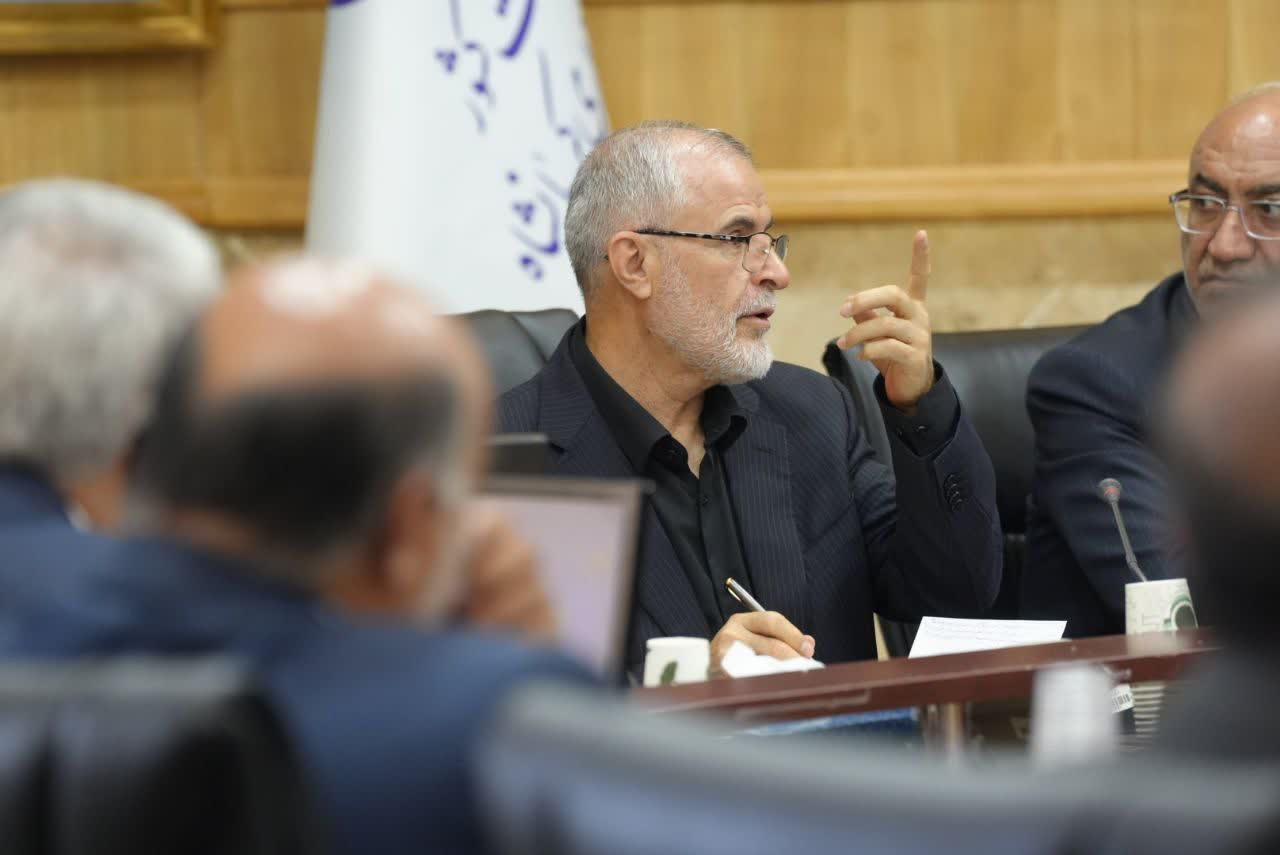 قائم‌مقام وزير کشور: فرمانداران فرماندهان ميداني مديريت استان‌ها هستند