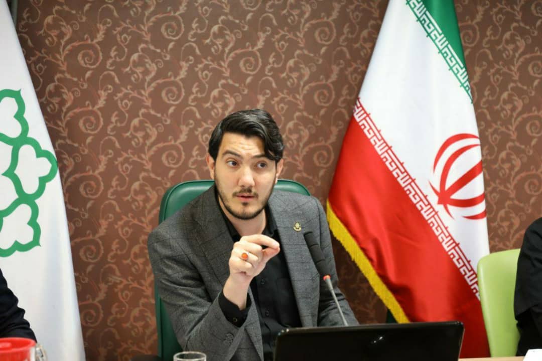 محور برنامه‌هاي اداره کل محيط زيست، اصلاح الگوي مصرف و توسعه انرژي‌هاي خورشيدي