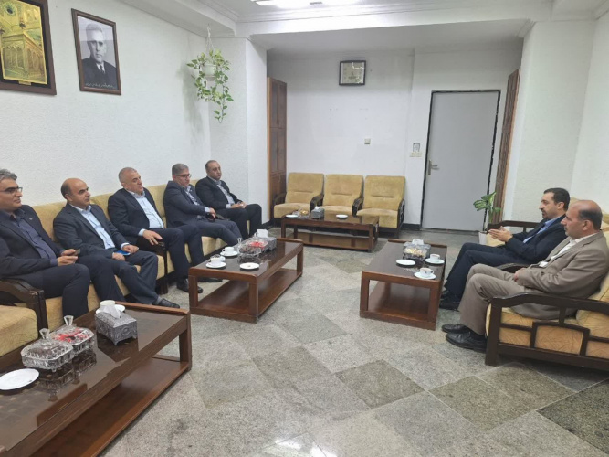 ديدار عضو‌ هيات مديره بانک صادرات ايران با رييس دانشگاه