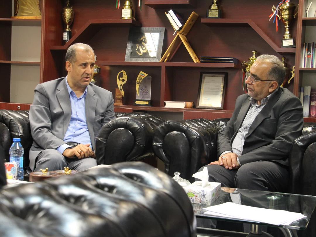 ديدار مديرکل تعزيرات حکومتي مازندران با سرپرست اداره‌کل غله استان