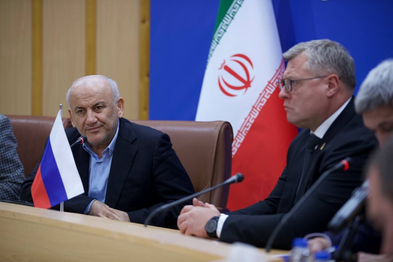 رايزني استانداران مازندران و آستراخان روسيه در استانداري گيلان