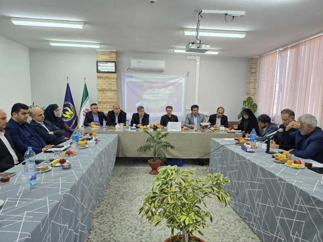 برگزاري جلسه تخصصي شناسايي کارآفرينان، کارفرمايان، راهبران شغلي و فرصت شغلي در مسير کاريابي - کارمزدي - مشاغل خانگي در تنکابن