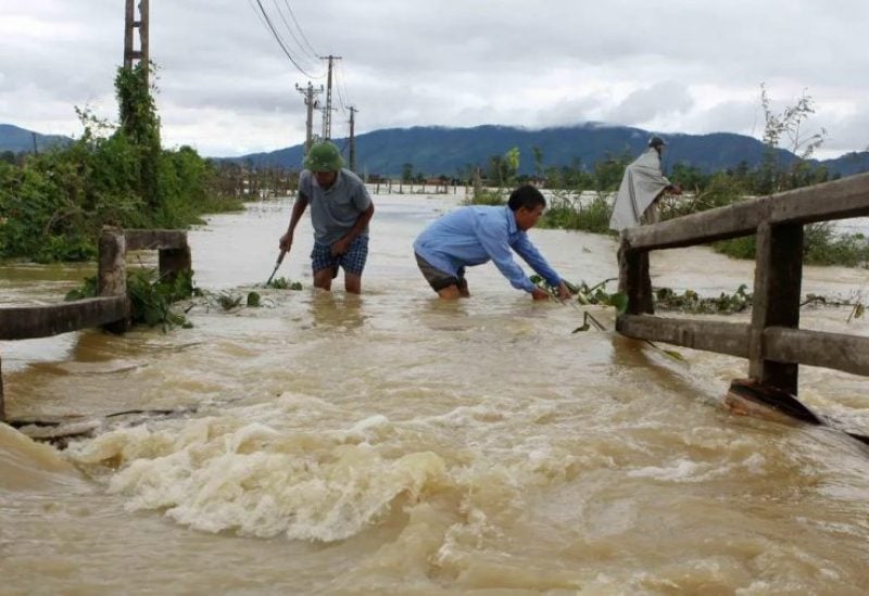 ویتنام... افزایش تعداد قربانیان سیل و رانش زمین